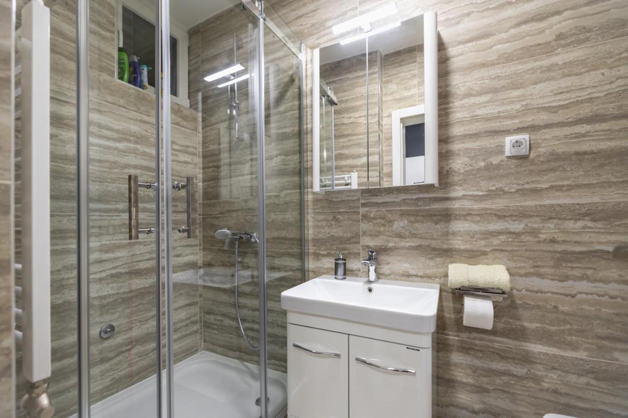 Bella Apartment Novi Sad Luaran gambar