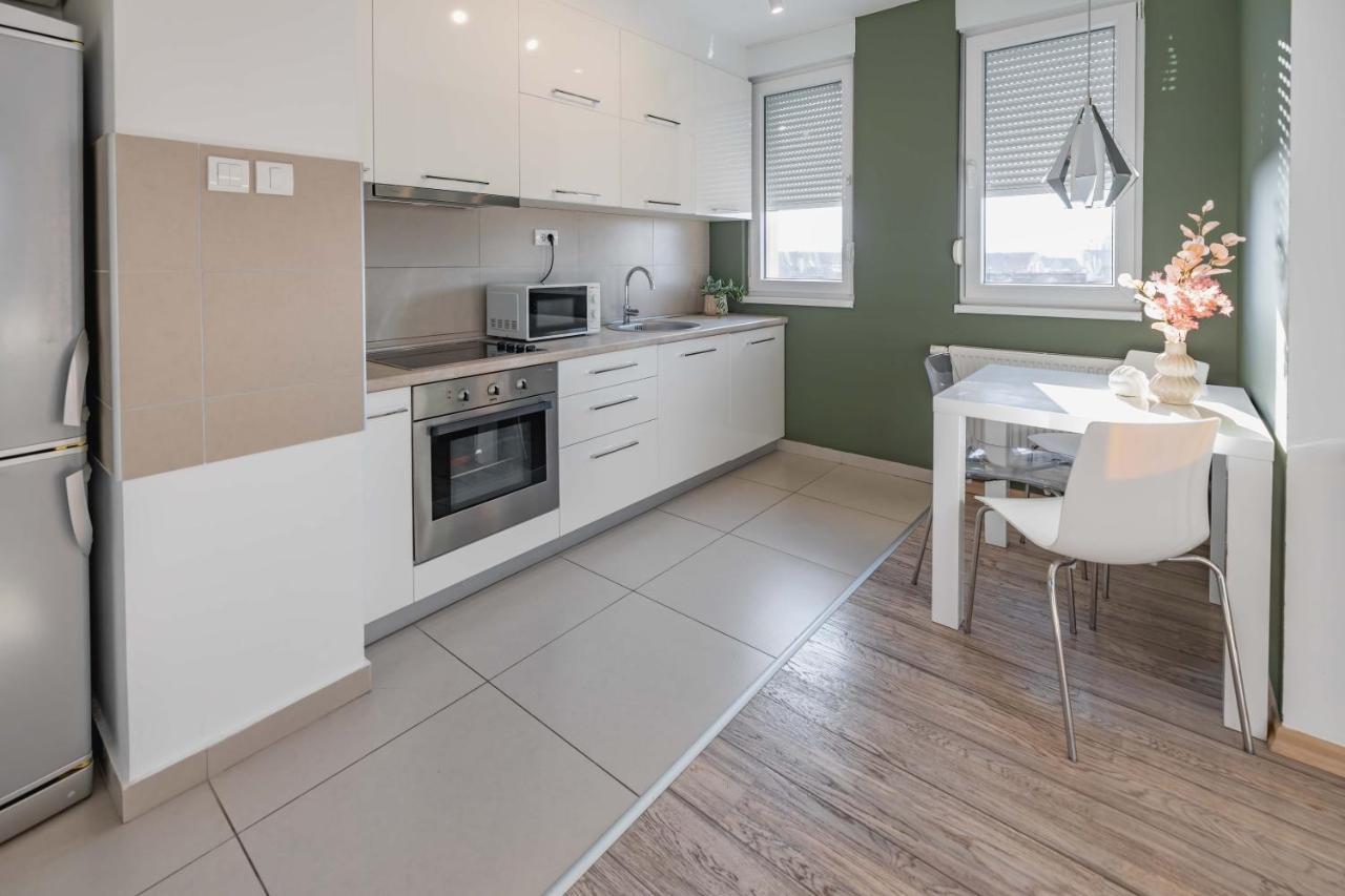 Bella Apartment Novi Sad Luaran gambar