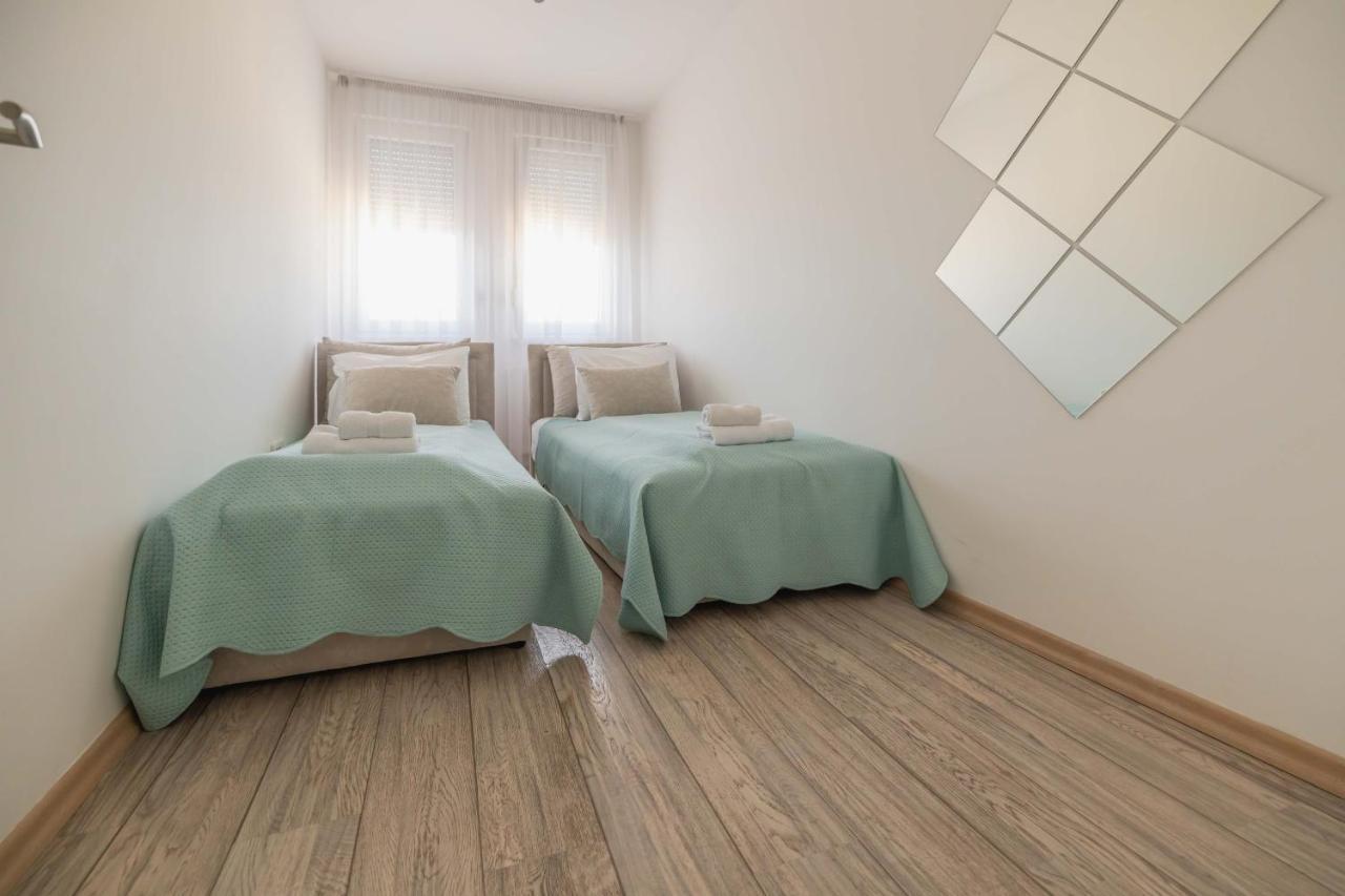 Bella Apartment Novi Sad Luaran gambar
